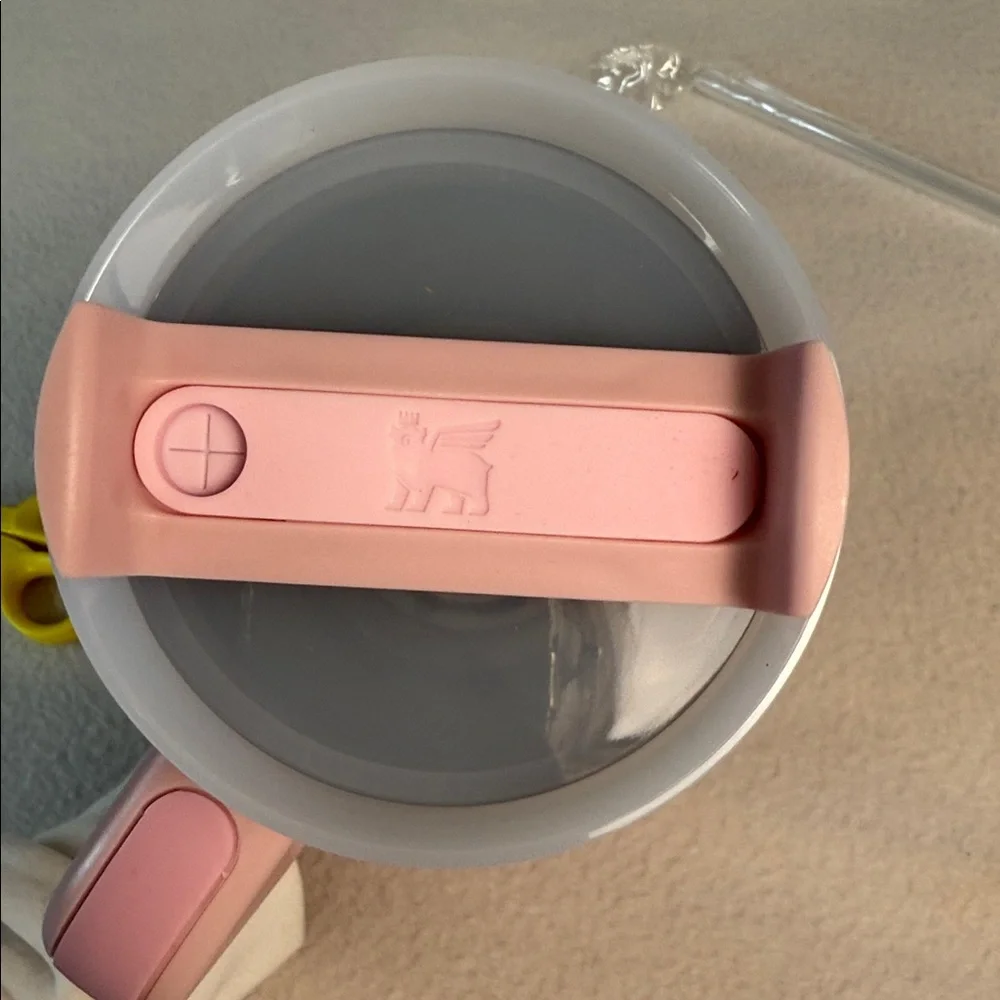 STANLEY 40oz “CHERRY BLOOM” Limited Edition Tumbler NIB‎ - Picture 5 of 11